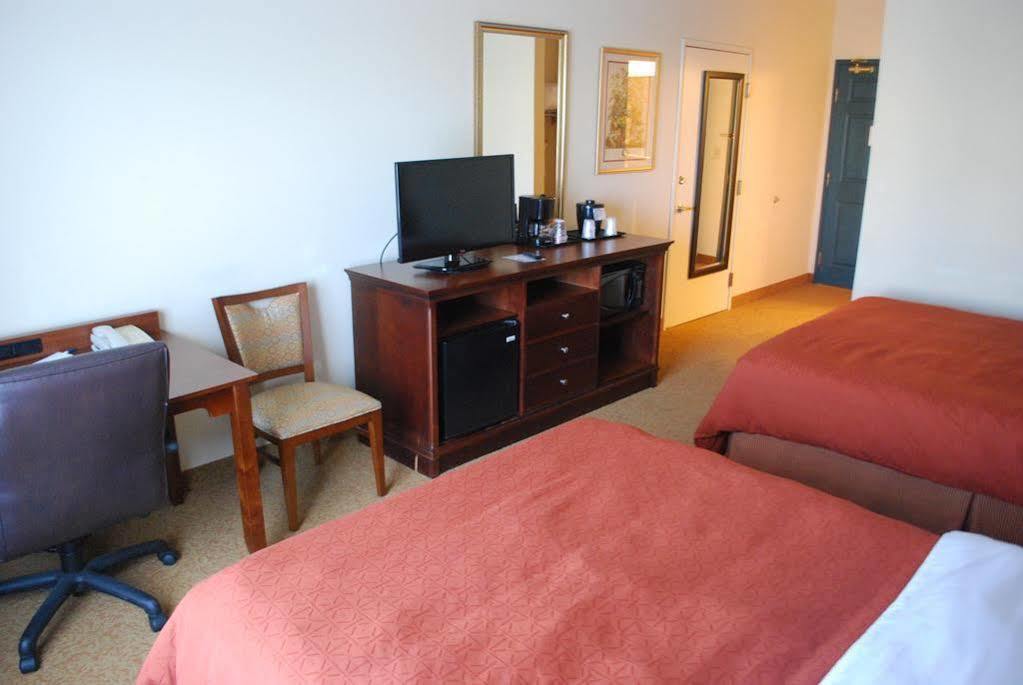 Best Western Erie Inn & Suites Dış mekan fotoğraf